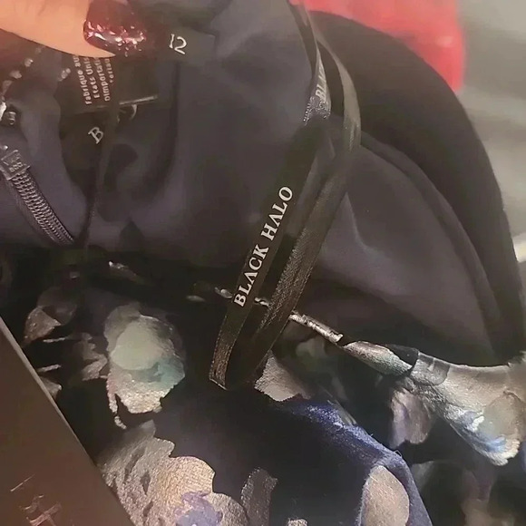 BLACK HALO WOMEN'S LAKE MINI DRESS SIZE 12 - Picture 5 of 5